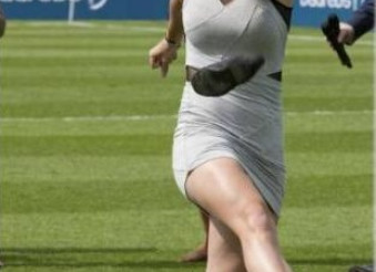 不想和傻子呆在一起,不想和傻子互动