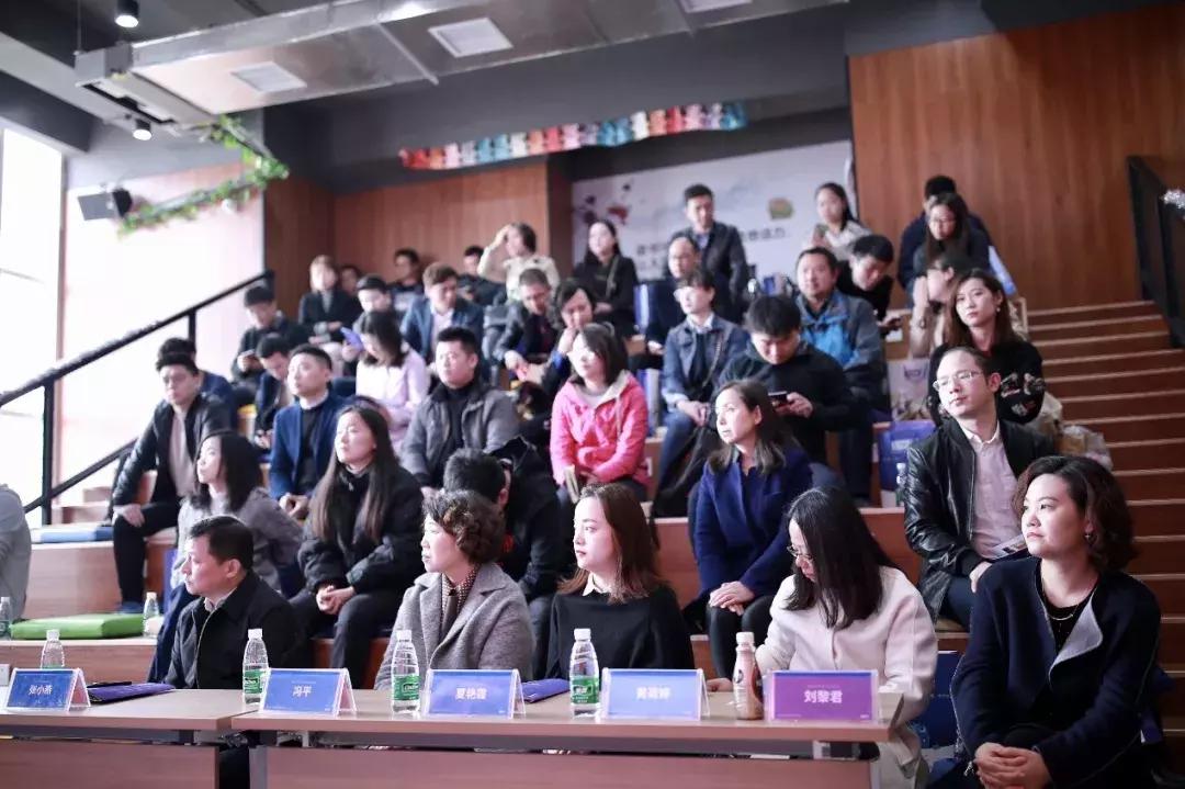 重磅！电商大咖落户青山，开启买买买新模式！