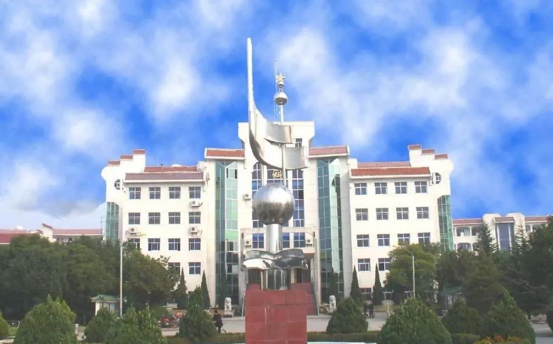 武汉32所重点小学大pk,武汉市十大美丽中学