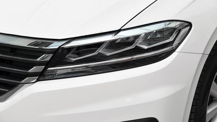 大众朗逸500万纪念版标志,大众朗逸500万车的外观详细讲解