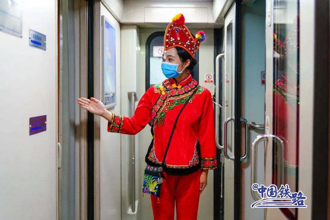 双层火车卧铺大床房西藏,双层火车卧铺大床房过夜