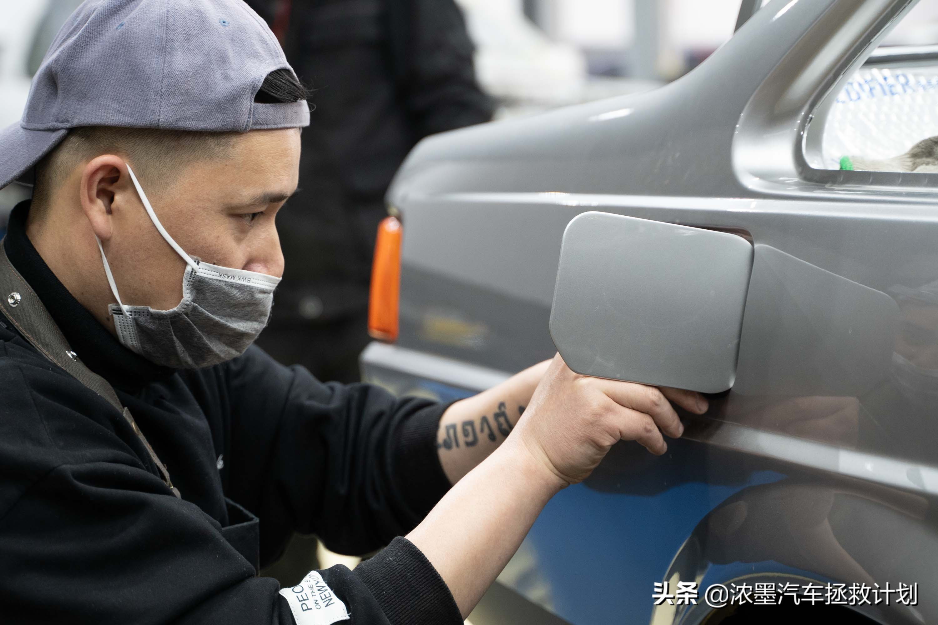 「妙手生花」重建一台战损级桑塔纳，带给它历经千般后的华丽重生