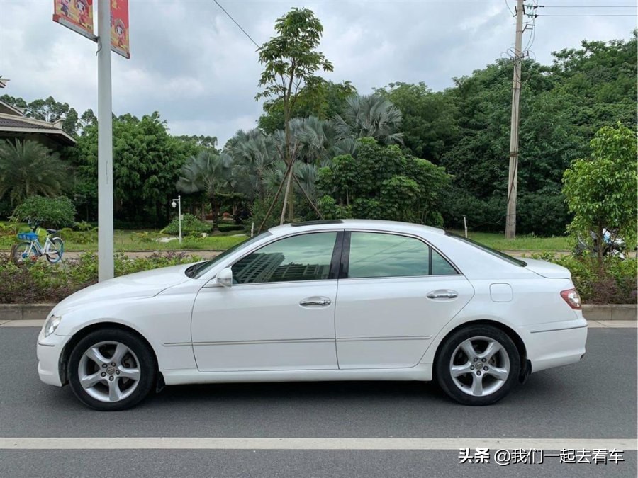 06年的丰田锐志还值得买吗,花4万买的二手车