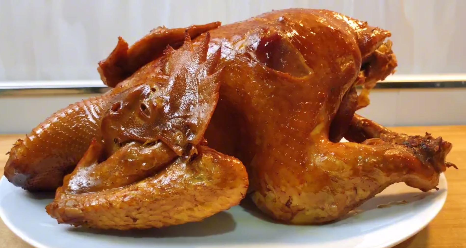 大厨教你做五香熏鸡,老北京五香熏鸡的做法