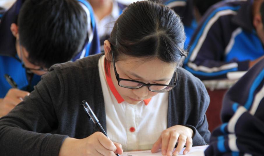 中考后补高中课找大学生必要吗,中考后有没必要报高一课程