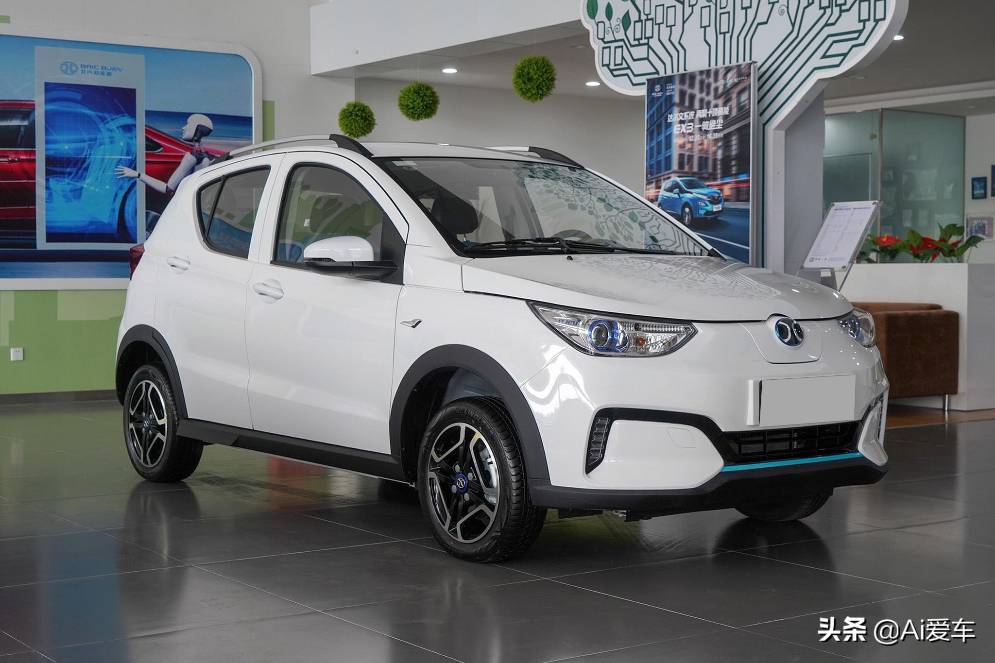 便宜省油电动汽车续航里程长,便宜好养的代步车