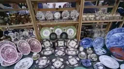 北京潘家园古玩市场最新视频,潘家园古玩市场最值得买什么