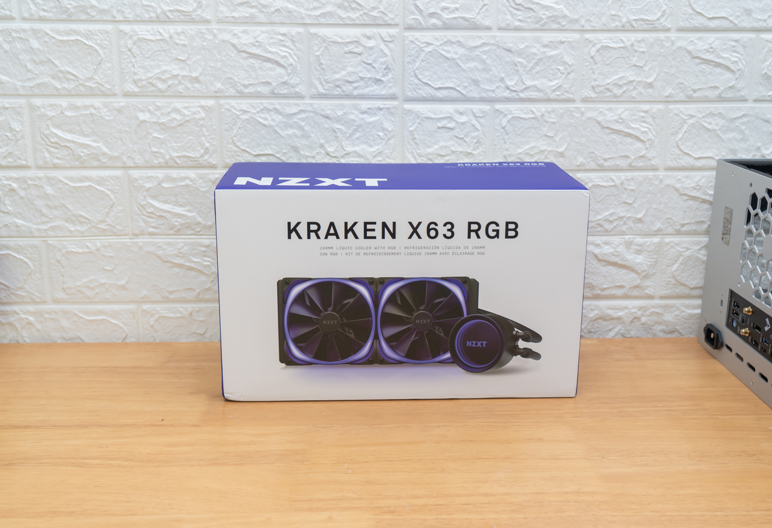 有没有显卡无所谓，游戏、剪辑全搞定，4月份电脑装机单分享