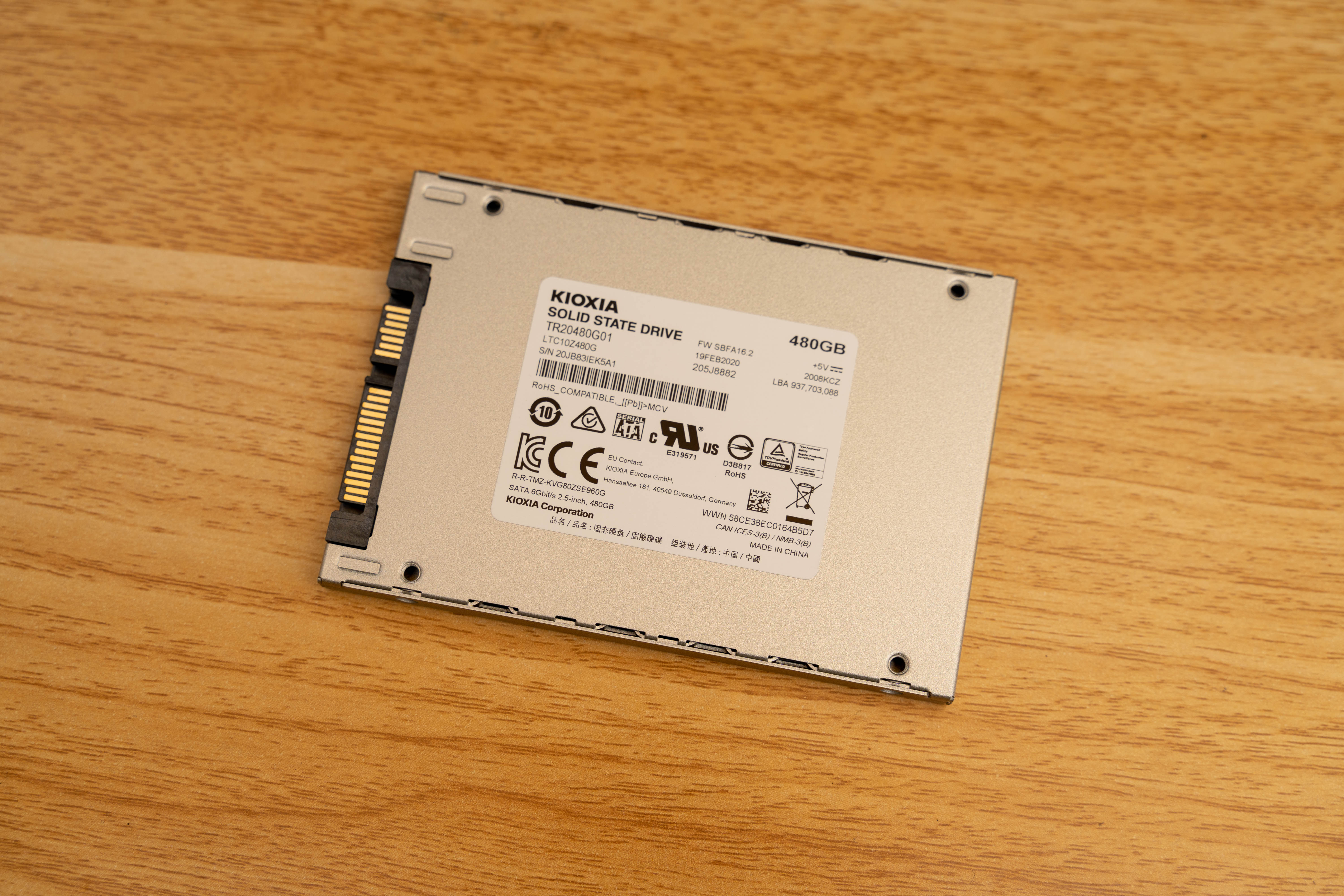 东芝铠侠固态硬盘评测,东芝铠侠固态是几线品牌