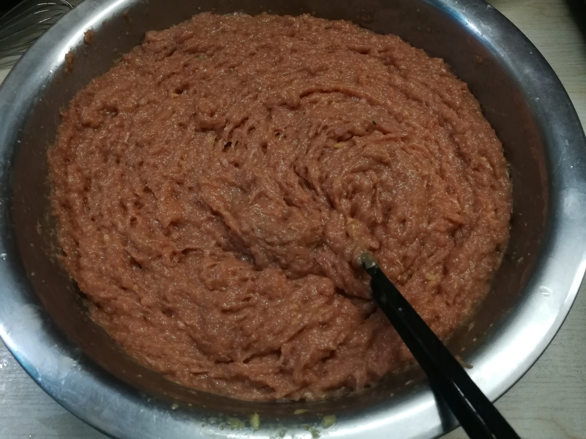 小馄饨肉不太腻皮怎么办,大馄饨怎么包不容易散开