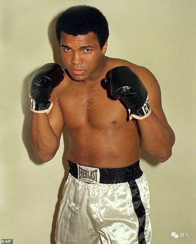 短跑运动员应该赛前多久禁欲,为什么说职业运动员赛前要禁欲