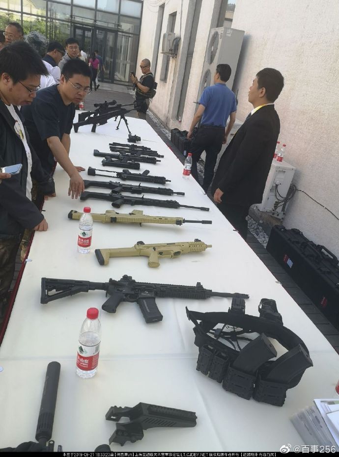 军用新型突击步枪,新型外贸步枪视频