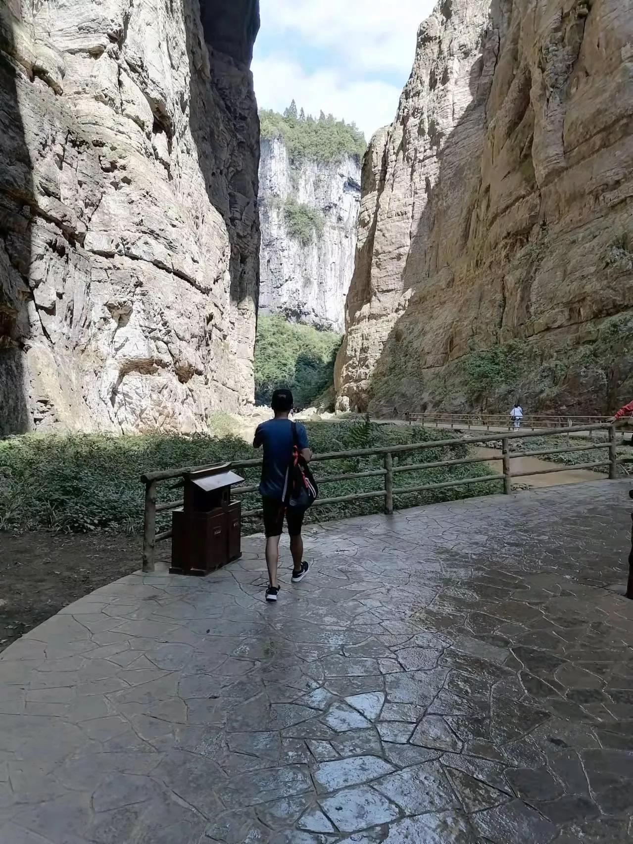 去重庆旅游武隆天坑,游重庆武隆天坑天生三桥