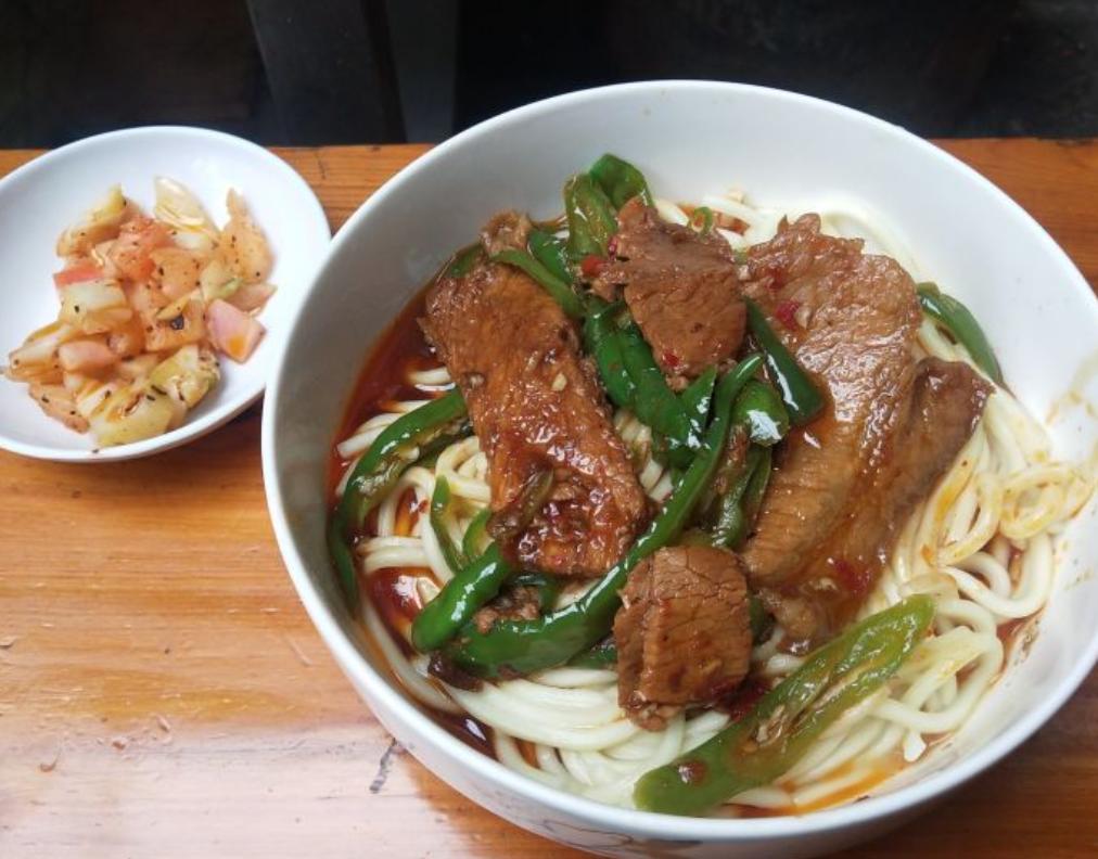 歪老板面馆在什么地方,成都歪老板面馆在什么地方