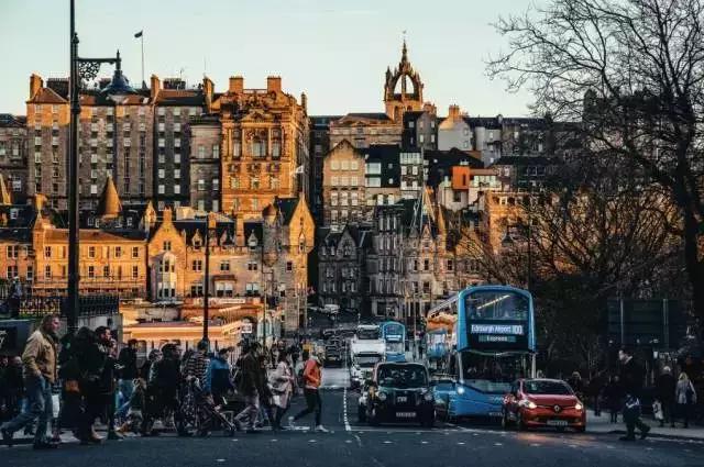 人民币去哪个国家汇率高,人民币汇率再“破7”