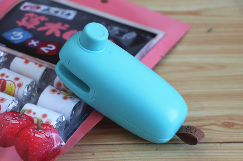 折叠封口零食袋妙招,封口机小型家用零食专用封口器