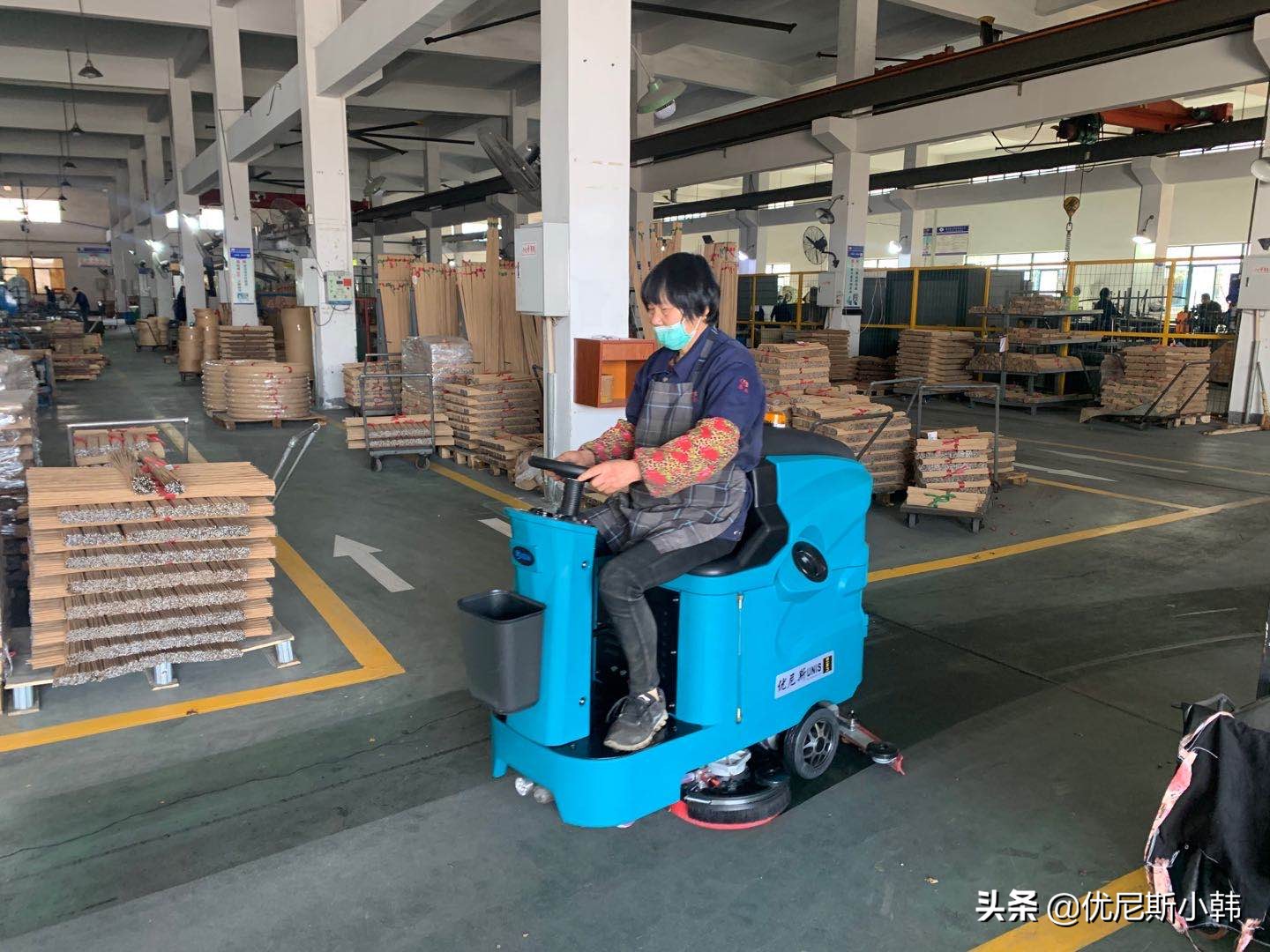 优尼斯洗地机真实续航,优尼斯洗地机工厂