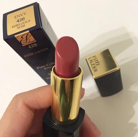 雅诗兰黛333和mac316哪个适合黄皮,雅诗兰黛和mac口红哪个好