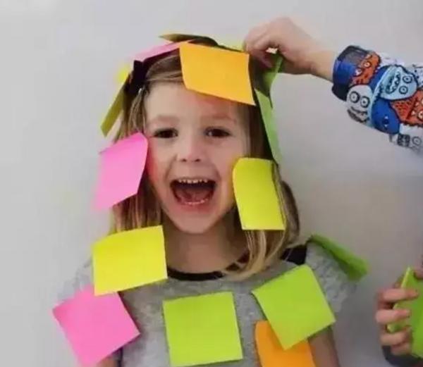 亲子互动游戏思维训练,宅家亲子体能游戏