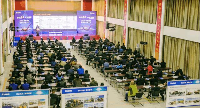 因为你在，今天这个地方火了！