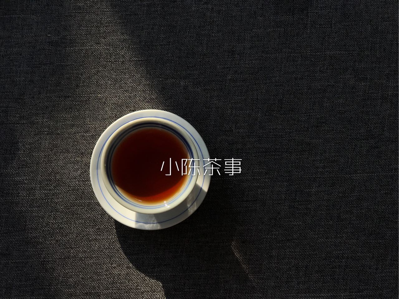 绿茶红茶白茶黑茶适合什么季节喝,绿茶红茶黑茶怎么选