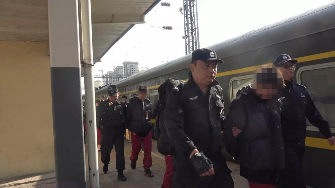 中山警方破获一起假冒注册商标案,霸州公安破获一起假冒注册商标案