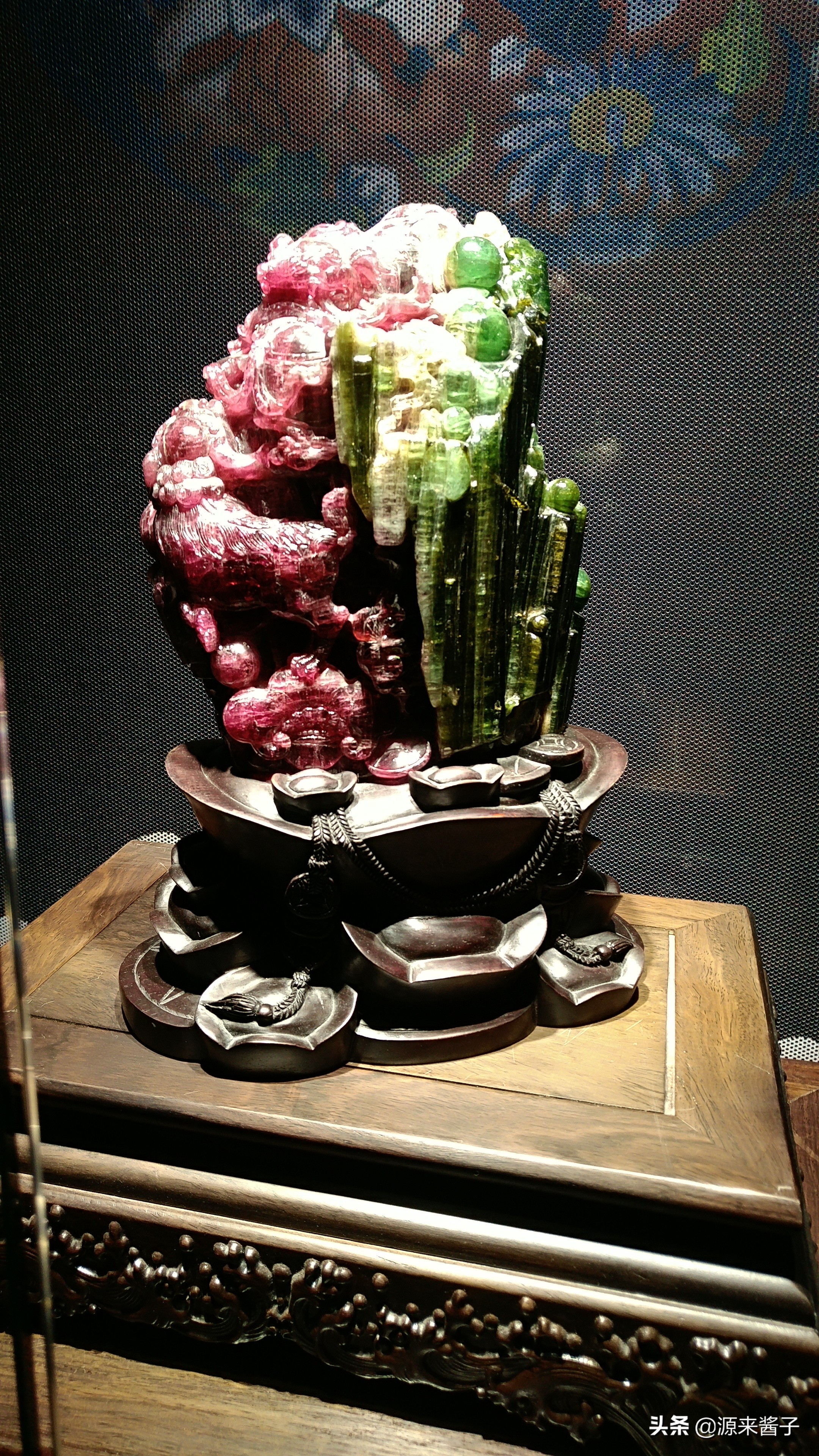 三亚景点有一个水晶石叫什么,三亚天涯海角水晶石