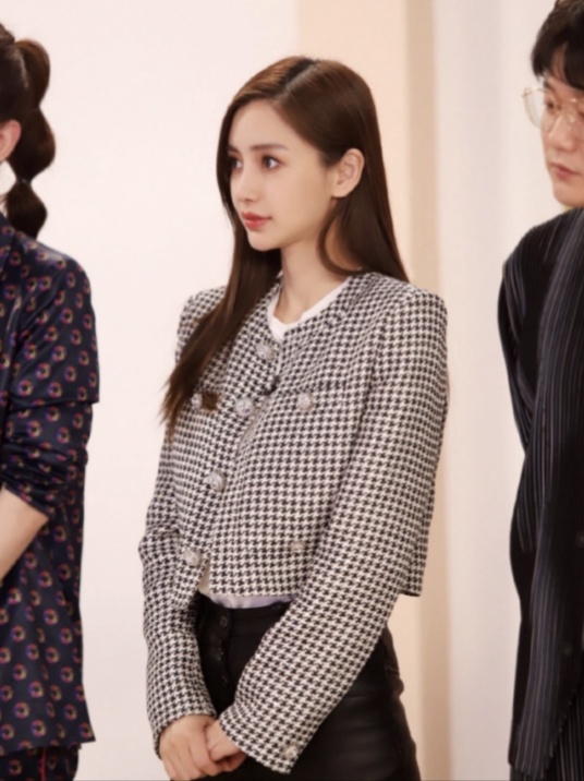 屁股塌穿裤子难看怎么办,屁股变形怎样治疗