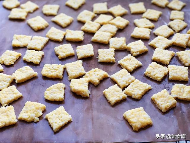 剩米饭别炒蛋做成锅巴香晕了,剩米饭不要扔的小妙招