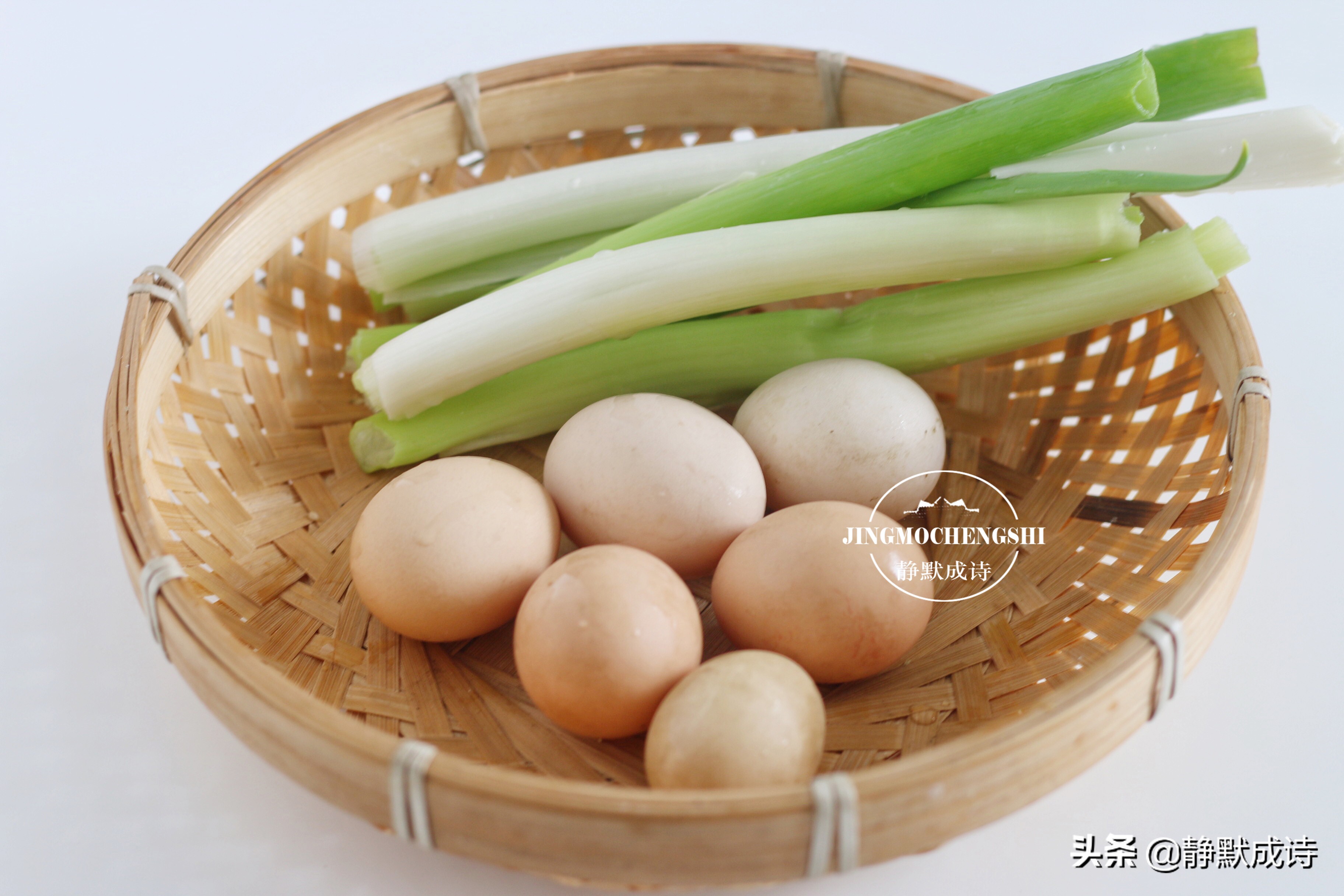 我家的鸡下蛋了搞笑视频,我家的鸡下蛋