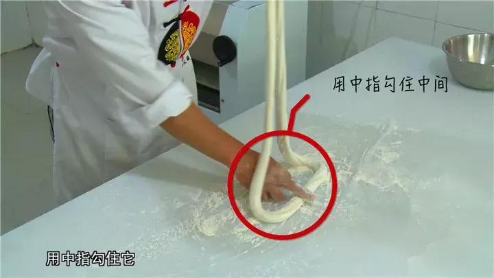 做一碗面的调料,做一碗好吃的面需要几步