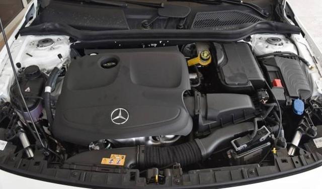 奔驰gla2004matic,奔驰gla200时尚款值得购买吗