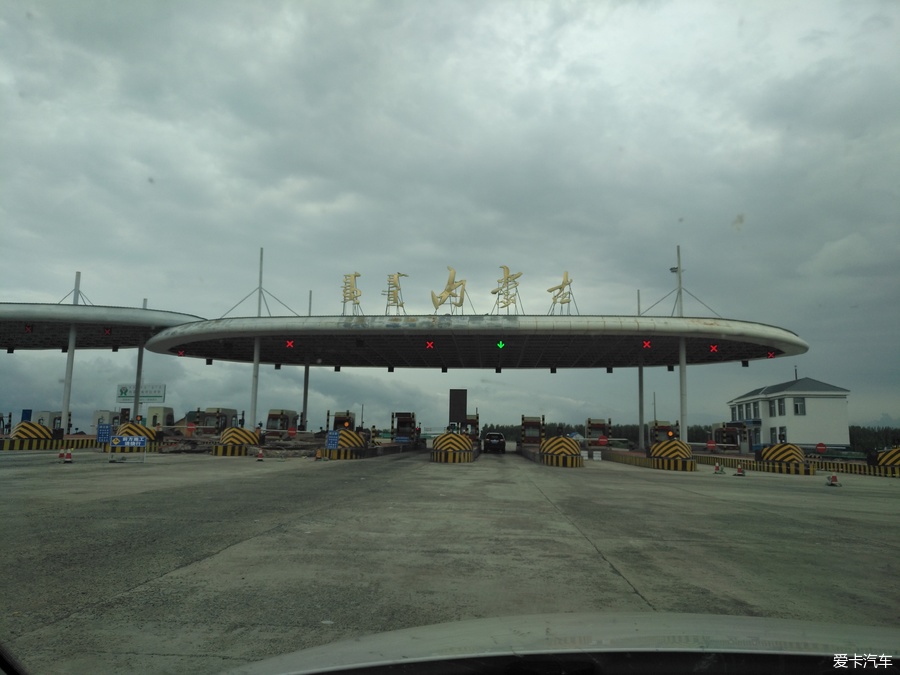 自驾囧途时刻,自驾游闯关东视频