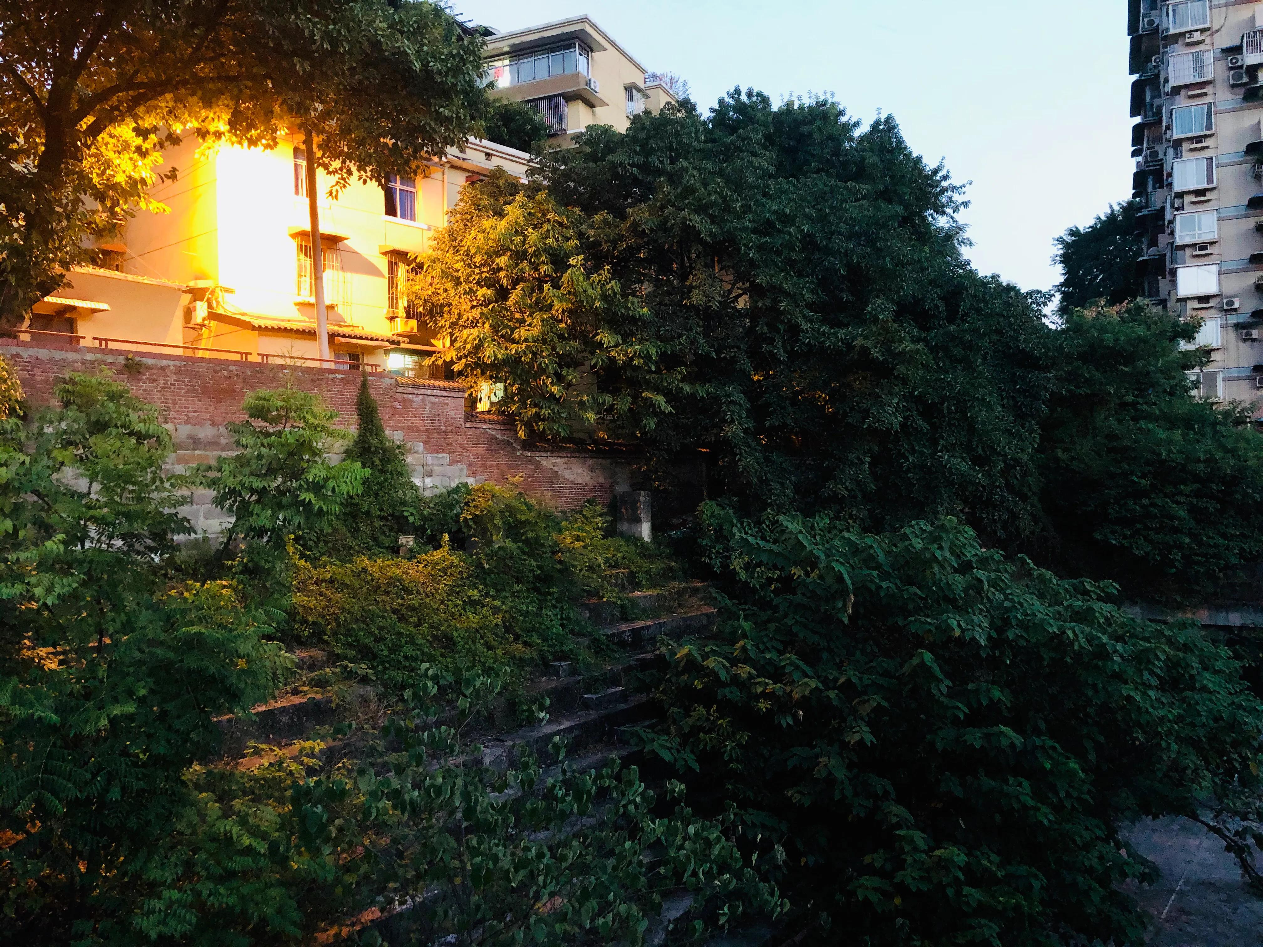 重庆特钢厂文化产业园,漫步钢厂旧址