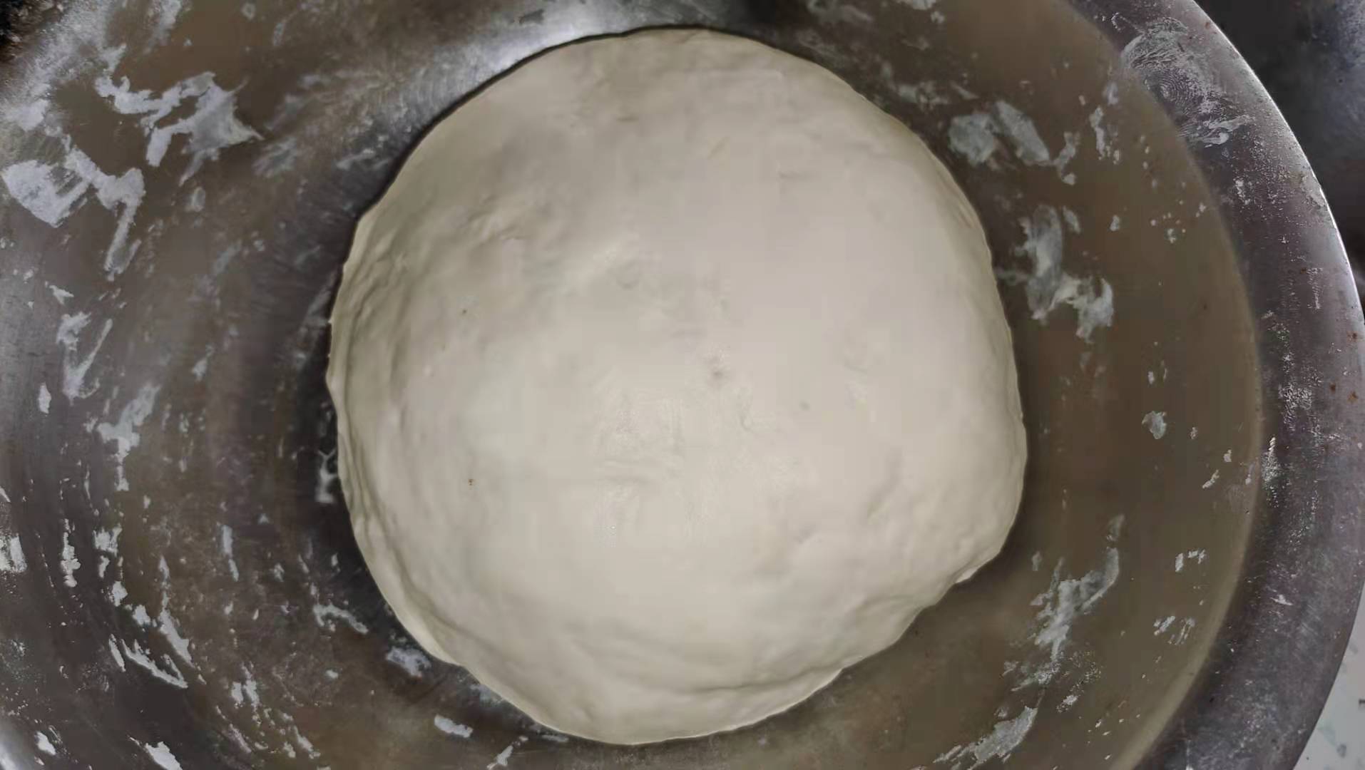 揉好馒头要醒多久,揉完馒头上锅蒸之前得醒几分钟