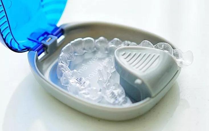 戴牙套前必须知道的事,戴牙套全过程及后期问题