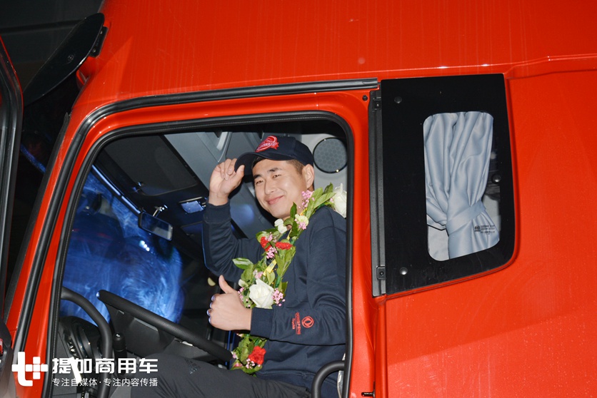 卡车驾驶员大赛全国冠军,免费送大货车司机