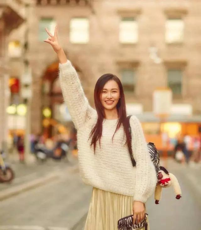 唐嫣▏包品一路在线