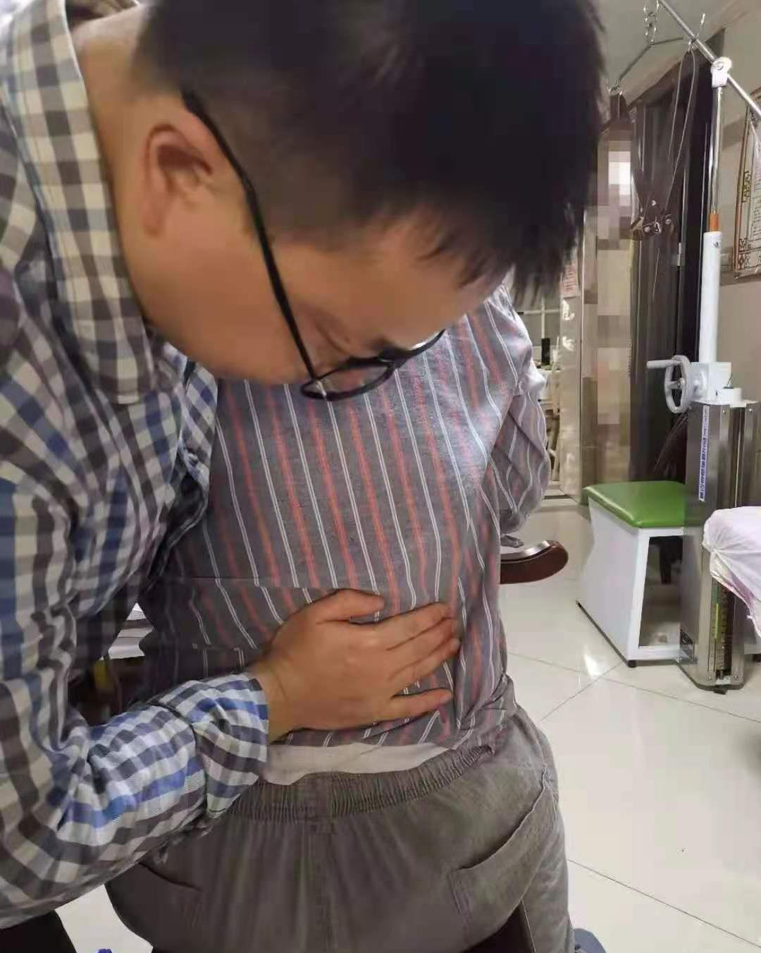 中医正骨咔咔响合集,中医正骨骨头咔咔响的声音