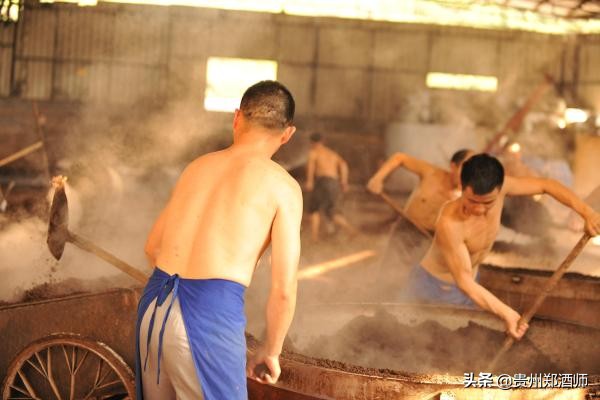 酒师精神，才能成就郑酒师