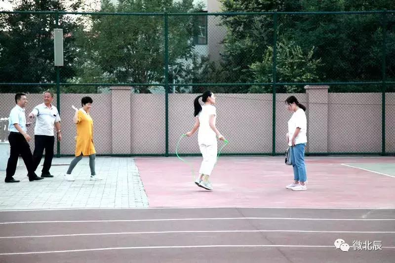 天津北辰区免费的操场,北辰中学体育馆对外开放吗