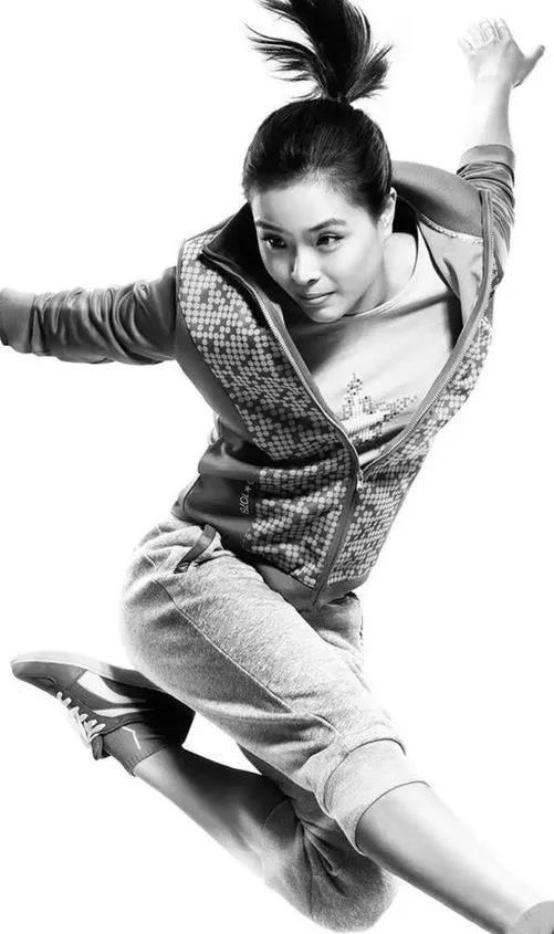 吴敏霞和她老公差几岁,吴敏霞有几次婚姻