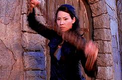 这个华裔“丑”女人，征服了好莱坞…