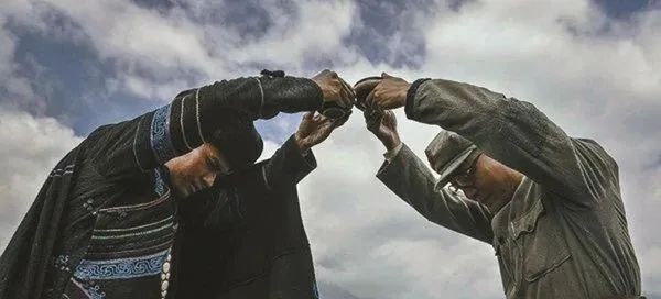 毛*东泽**问*子珍贺**：当初为什么一定要走呢？