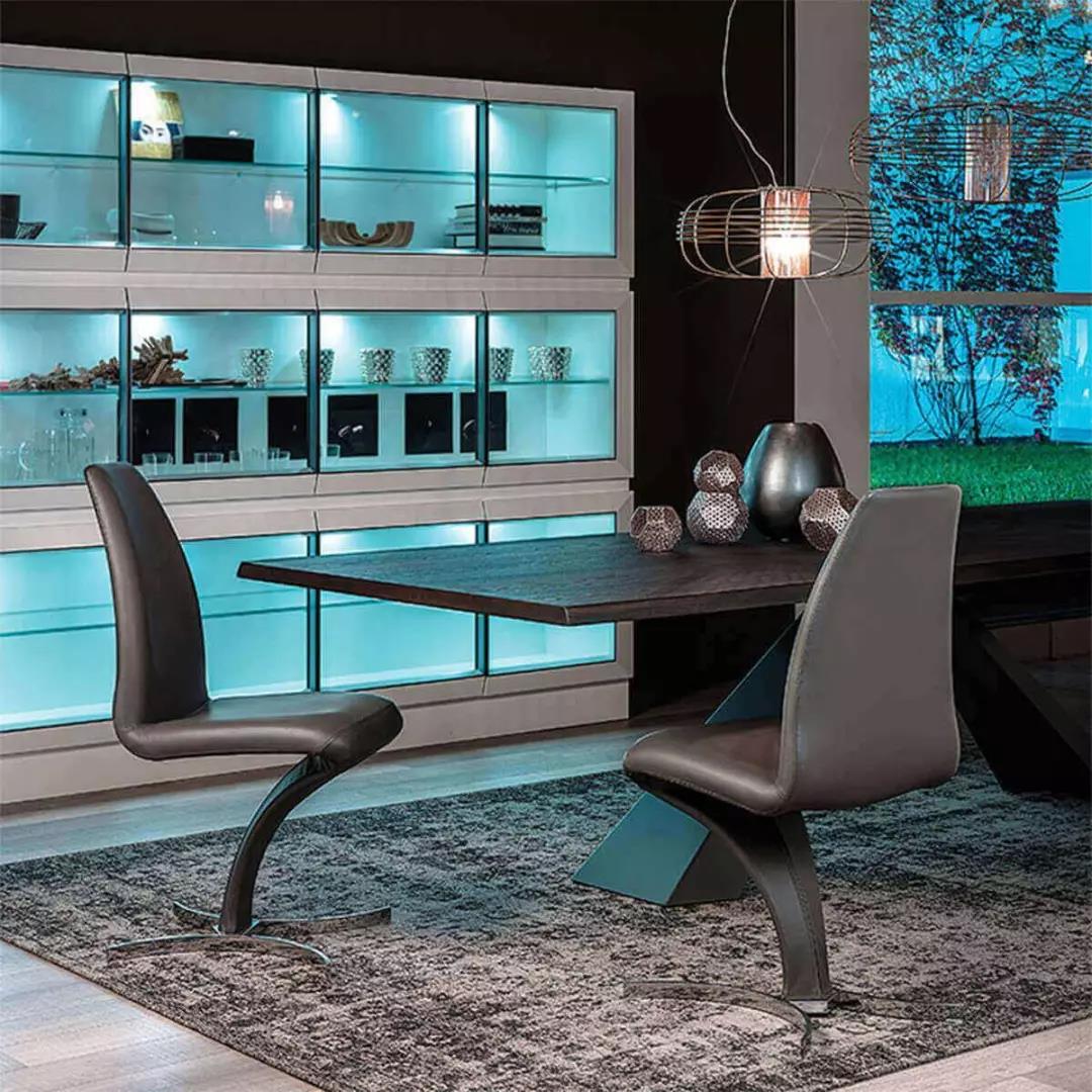 阿玛尼家具明星同款,阿玛尼标志家具