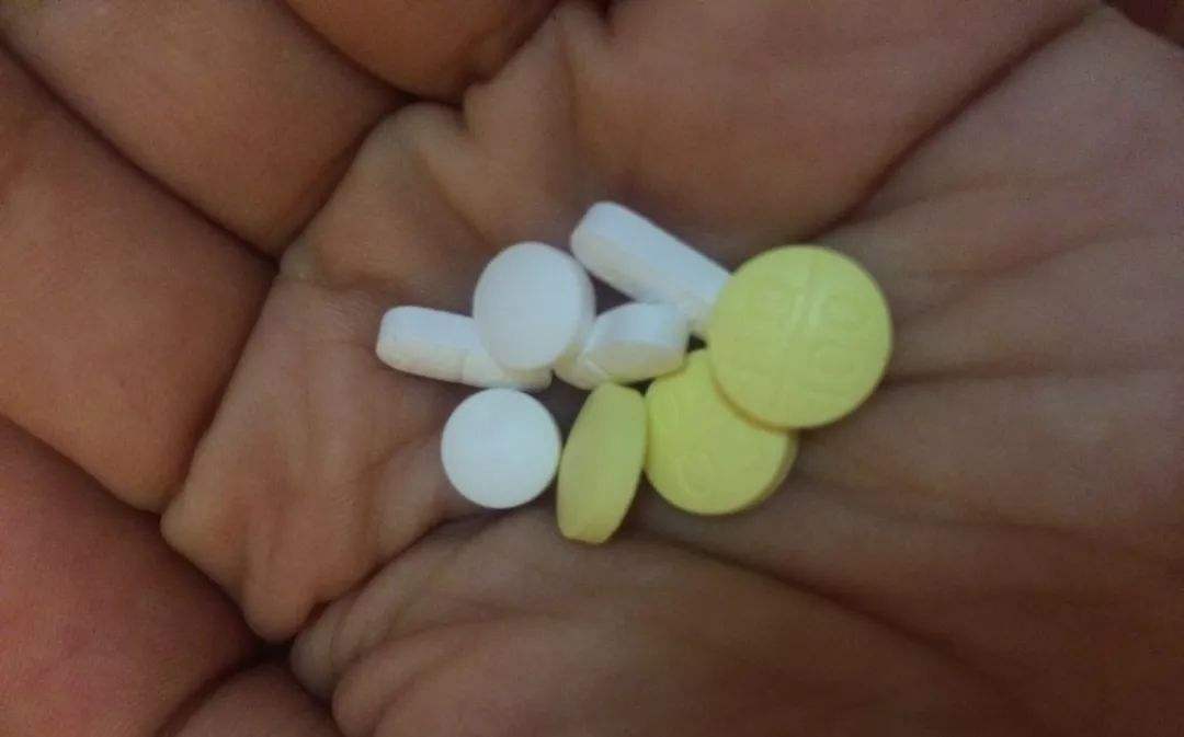 抑郁症吃抗抑郁药为什么会失效,抑郁症要长期服用抗抑郁药吗