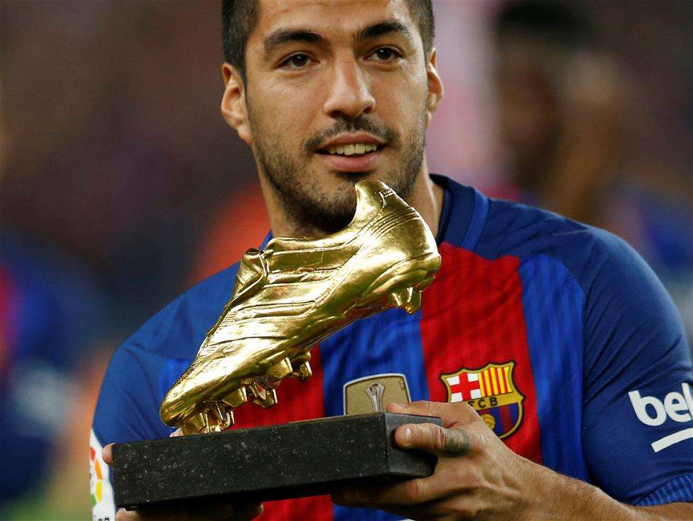 足坛谁是世界第一,足坛目前中锋第一人