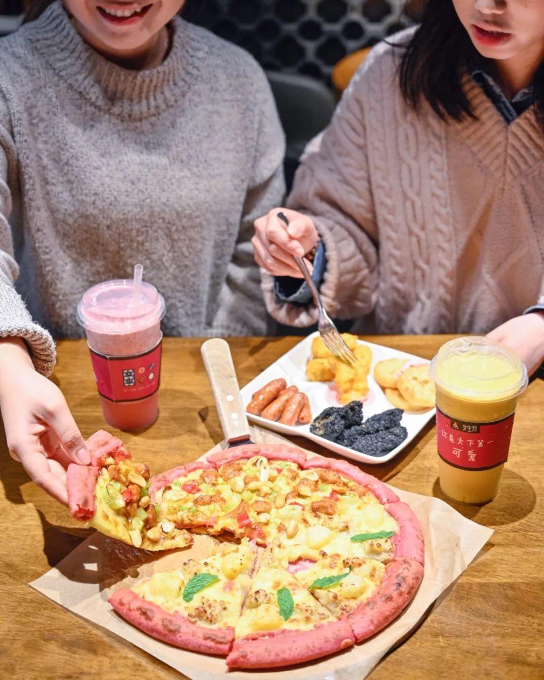 至强扫货攻略！佛山CBD潮玩新地标，女生月购物狂欢！