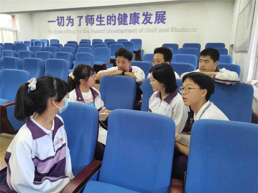 生生不息，逐梦前行|太原市第二外国语学校举行新一届学生会主席团及部长团竞选大会