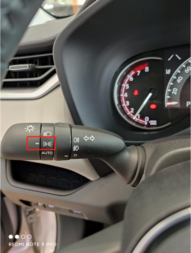 解读各种车灯的正确用法,车灯的正确操作方法千万不要错了